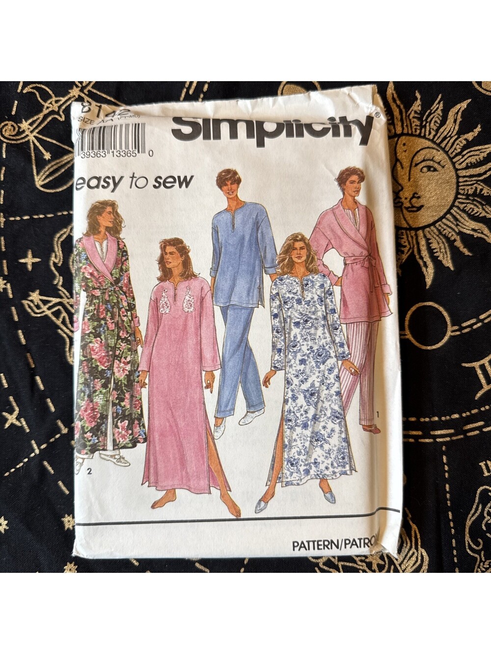 Simplicity 8142 Caftan, Robe, Pajamas Easy Pattern Misses Size AA Pt Md Uncut
